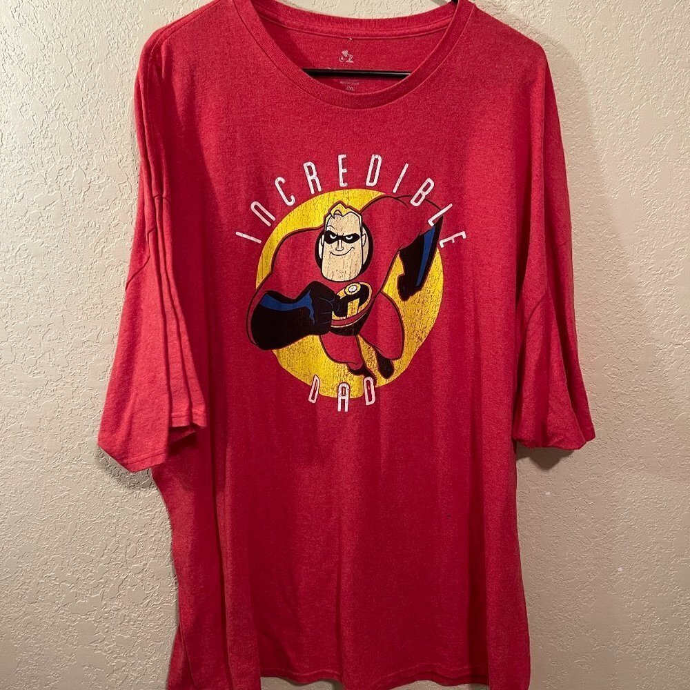 Men's Disney-Pixar The Incredibles Graphic Tee